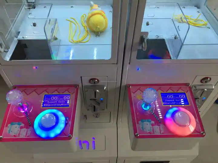 Mini Coin-Operated Mega Small  - Arcade Toy Claw Vending Machine ulasan dan harga
